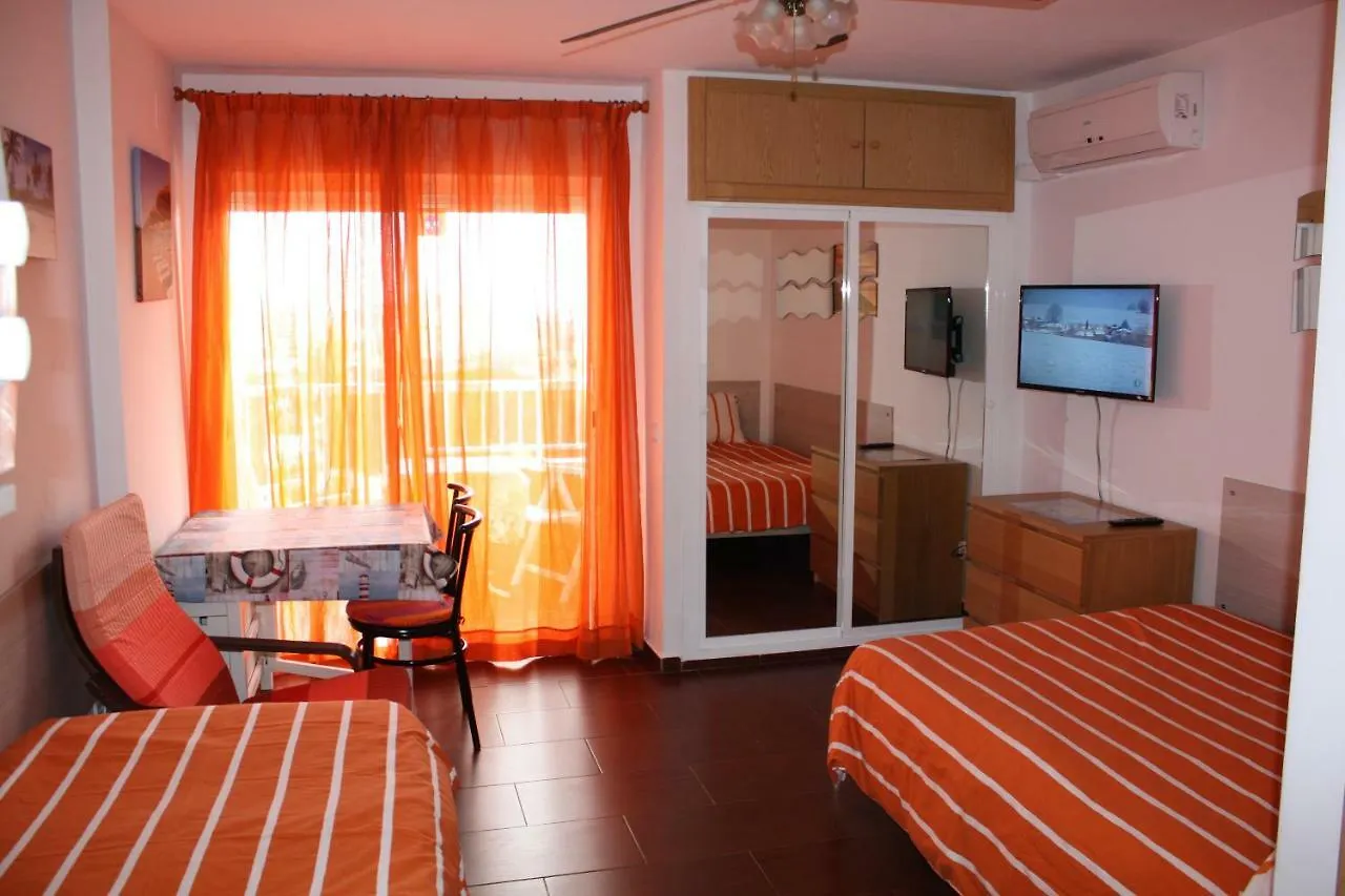 Benalmadena Iris Apartment Sea View 0*,  西班牙